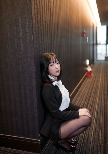 两个人高清视频免费观看_高清点播免费观看最新